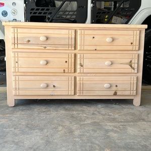 Dresser - plain